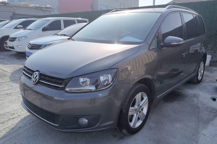 Ojetý Volkswagen Touran 2015 1.4T DSG Comfort Edition 5 Seats Guazi used car, China used car export, Used car for sale, Used  cars, Cheapest cars for sale
