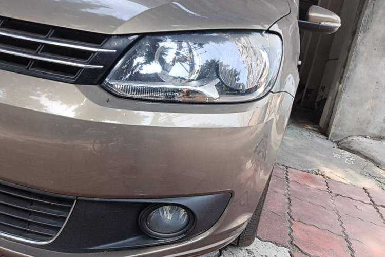 Used Volkswagen Touran 2015 1.4T DSG Comfort Edition 5 Seats Left Front Headlight