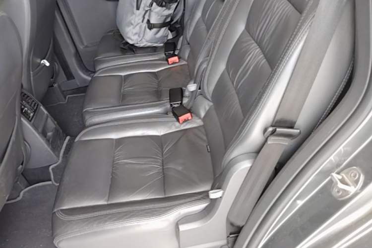 Used Volkswagen Touran 2015 1.4T DSG Comfort Edition 5 Seats Left Rear Seat