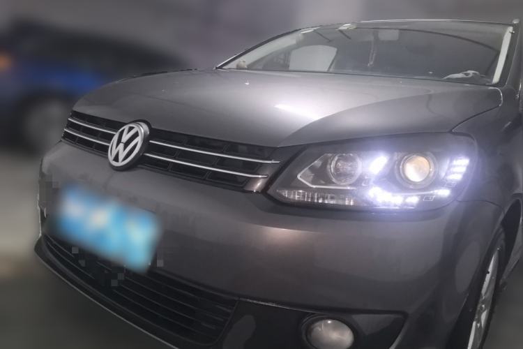 Gebrauchter Volkswagen Touran 2015 1.4T Manual Fashion Edition 5-Seater Guazi used car, China used car export, Used car for sale, Used  cars, Cheapest cars for sale