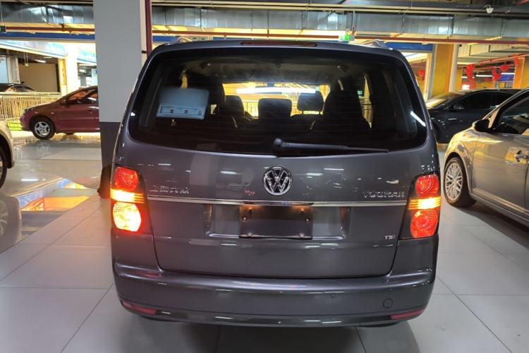 Used Volkswagen Touran 2015 1.4T Manual Comfort Edition 5-Seater Rear