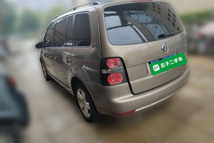 Used Volkswagen Touran 2015 1.4T Manual Comfort Edition 5-Seater Rear Left 45 Deg