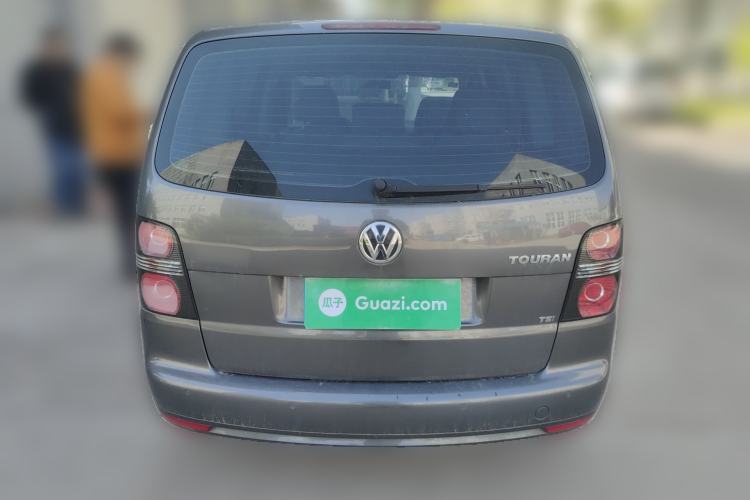 Used Volkswagen Touran 2015 1.4T Manual Fashion Edition 5-Seater Rear