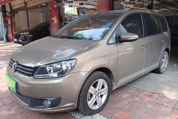 Used Volkswagen Touran 2015 1.4T DSG Comfort Edition 5 Seats Guazi used car, China used car export, Used car for sale, Used  cars, Cheapest cars for sale