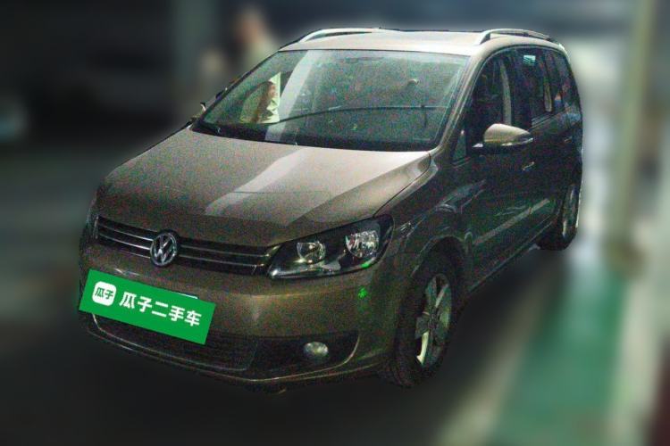 Used Volkswagen Touran 2015 1.4T Manual Comfort Edition 5-Seater Guazi used car, China used car export, Used car for sale, Used  cars, Cheapest cars for sale