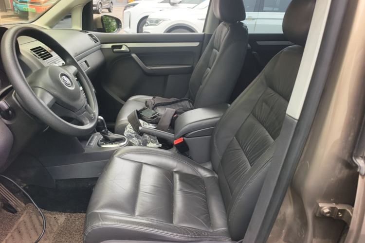 Used Volkswagen Touran 2015 1.4T DSG Comfort Edition 5 Seats Left Front Seat