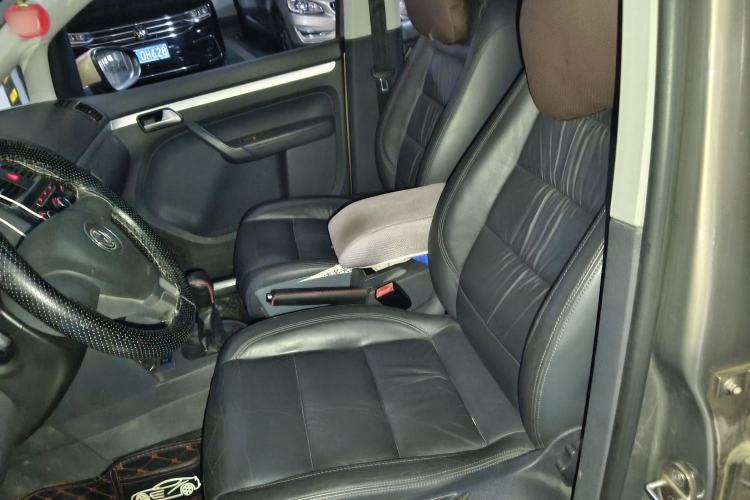 Used Volkswagen Touran 2015 1.4T Manual Comfort Edition 5-Seater Left Front Seat