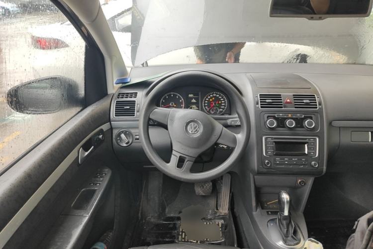 Used Volkswagen Touran 2015 1.4T DSG Comfort Edition 5 Seats Steering Wheel