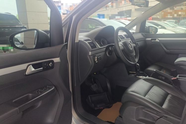 Used Volkswagen Touran 2015 1.4T DSG Comfort Edition 5 Seats Driver Seat