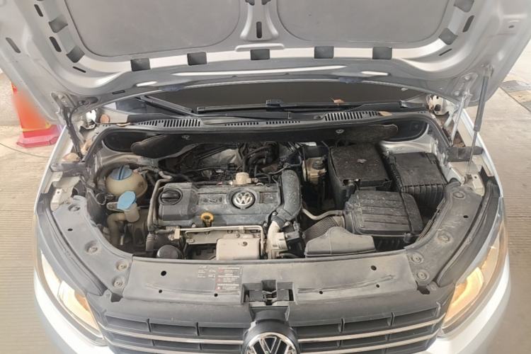 Used Volkswagen Touran 2015 1.4T DSG Comfort Edition 5 Seats Engine Bay