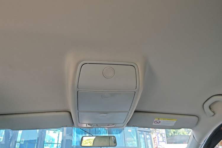 Used Volkswagen Touran 2015 1.4T Manual Fashion Edition 5-Seater Headliner