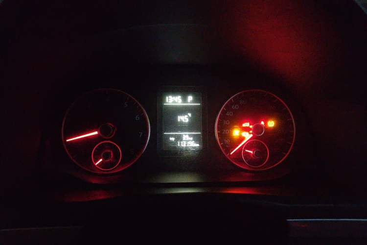 Used Volkswagen Touran 2015 1.4T DSG Comfort Edition 5 Seats Instrument Cluster