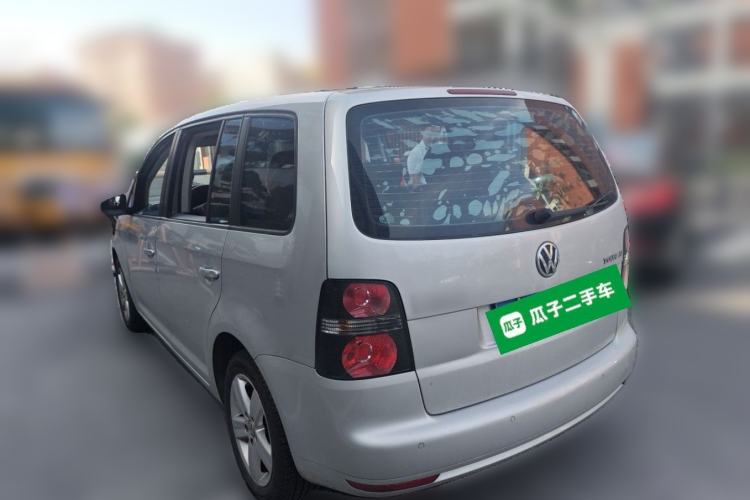 Used Volkswagen Touran 2015 1.4T Manual Fashion Edition 5-Seater Rear Left 45 Deg