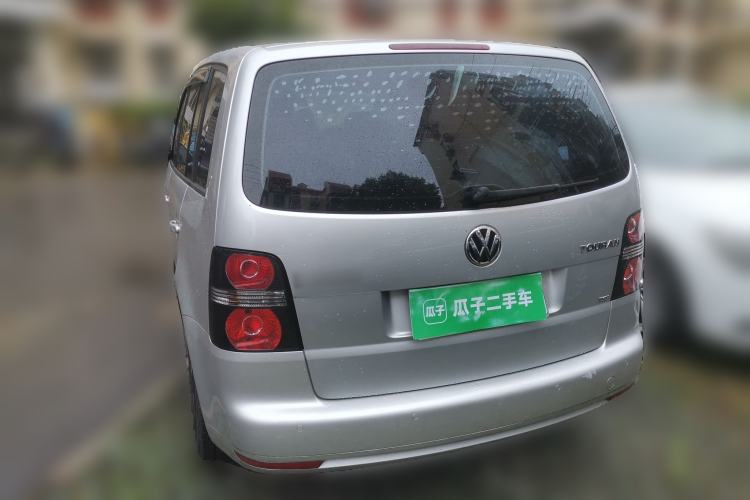 Used Volkswagen Touran 2015 1.4T Manual Fashion Edition 5-Seater Rear