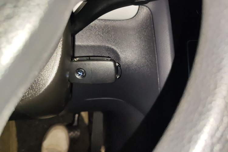 Used Volkswagen Touran 2015 1.4T DSG Comfort Edition 5 Seats Vehicle Key