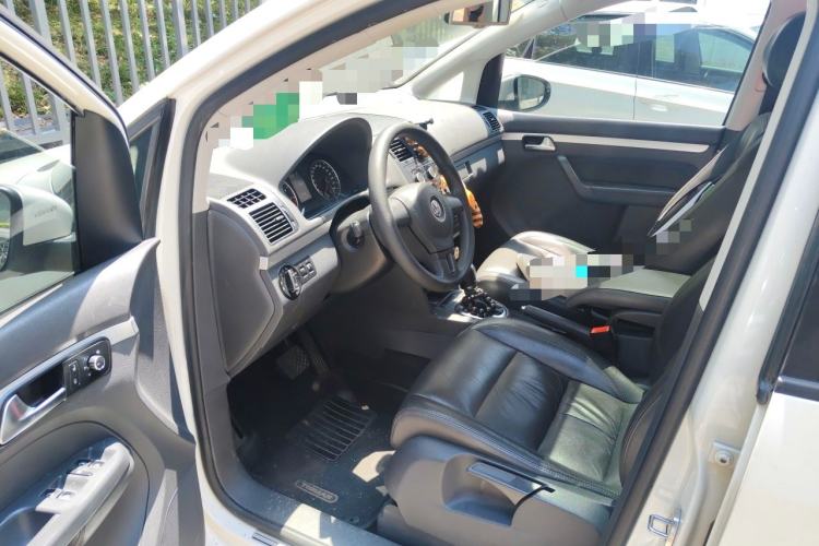 Used Volkswagen Touran 2015 1.4T DSG Comfort Edition 5 Seats Driver Seat