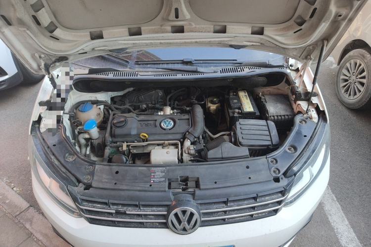 Used Volkswagen Touran 2015 1.4T DSG Comfort Edition 5 Seats Engine Bay