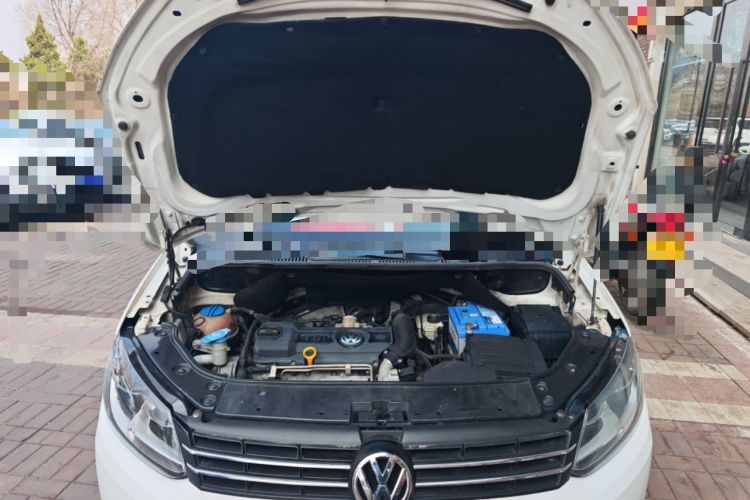 Used Volkswagen Touran 2015 1.4T DSG Comfort Edition 5 Seats Engine Bay