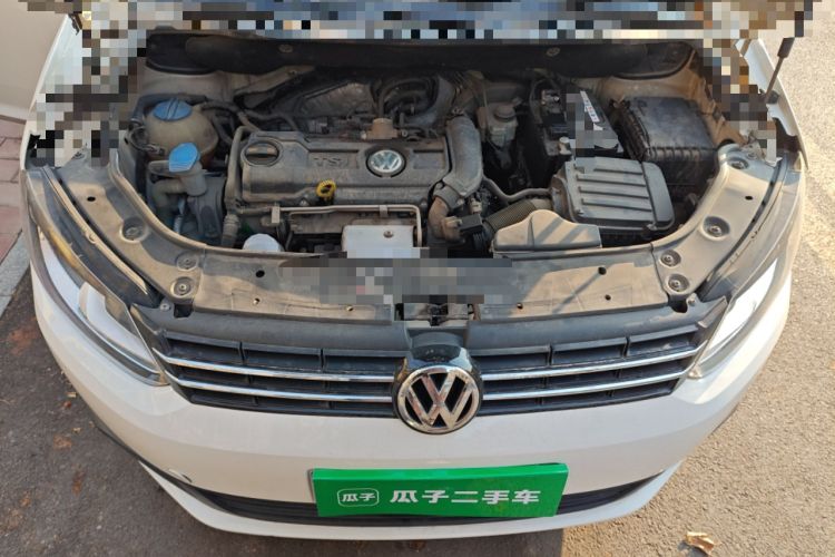 Used Volkswagen Touran 2015 1.4T Manual Fashion Edition 5-Seater Engine Bay