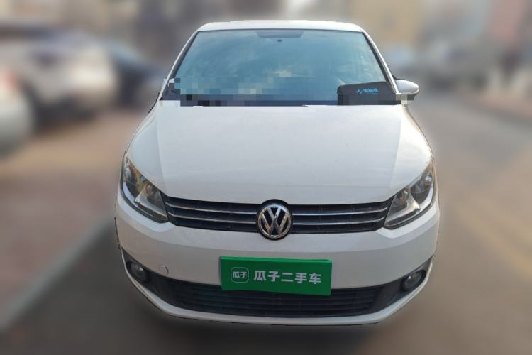 Used Volkswagen Touran 2015 1.4T Manual Fashion Edition 5-Seater Exterior 1