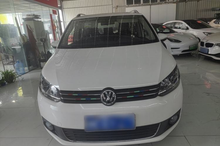 Used Volkswagen Touran 2015 1.4T DSG Comfort Edition 5 Seats Front