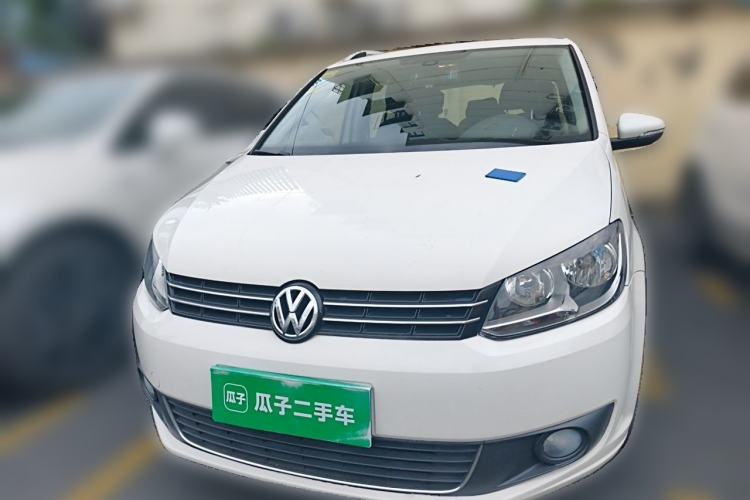 Used Volkswagen Touran 2015 1.4T Manual Comfort Edition 5-Seater Front