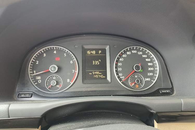 Used Volkswagen Touran 2015 1.4T DSG Comfort Edition 5 Seats Instrument Cluster
