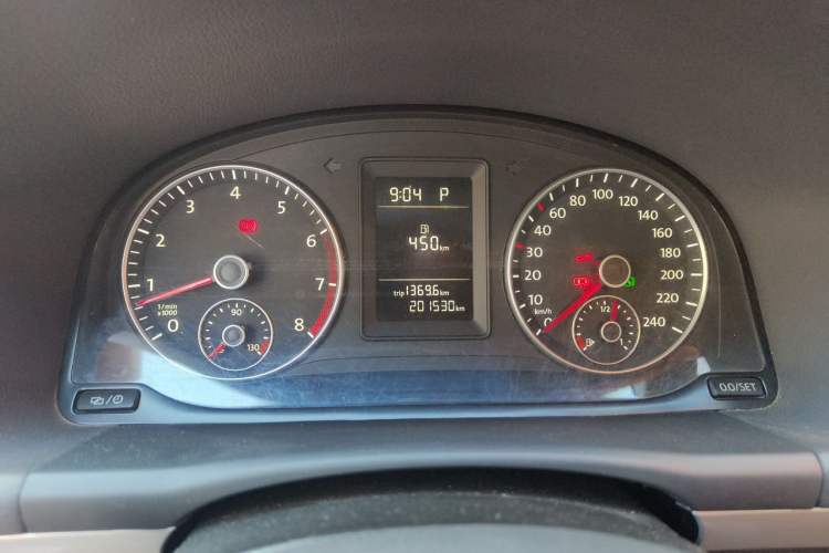 Used Volkswagen Touran 2015 1.4T DSG Comfort Edition 5 Seats Instrument Cluster