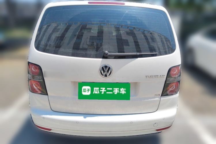 Used Volkswagen Touran 2015 1.4T DSG Comfort Edition 5 Seats Rear