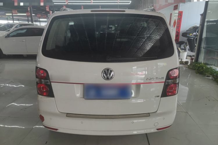 Used Volkswagen Touran 2015 1.4T DSG Comfort Edition 5 Seats Rear