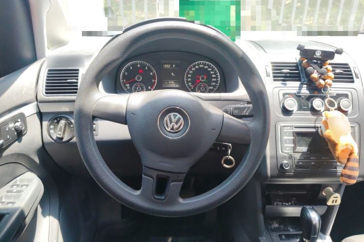 Used Volkswagen Touran 2015 1.4T DSG Comfort Edition 5 Seats Steering Wheel