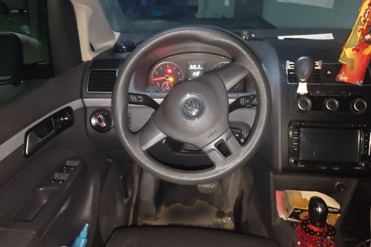Used Volkswagen Touran 2015 1.4T DSG Comfort Edition 5 Seats Steering Wheel