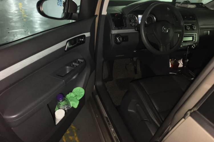 Used Volkswagen Touran 2015 1.4T DSG Comfort Edition 5 Seats Driver Seat