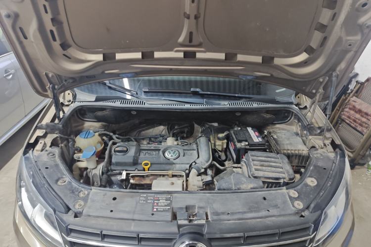 Used Volkswagen Touran 2015 1.4T Manual Comfort Edition 5-Seater Engine Bay