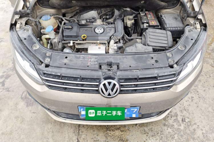 Used Volkswagen Touran 2015 1.4T DSG Comfort Edition 5 Seats Engine Bay