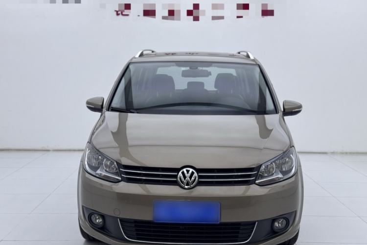 Used Volkswagen Touran 2015 1.4T DSG Comfort Edition 5 Seats Exterior 1