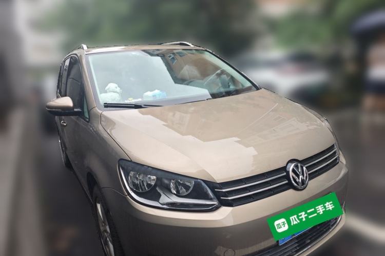 Used Volkswagen Touran 2015 1.4T DSG Comfort Edition 5 Seats Exterior 2