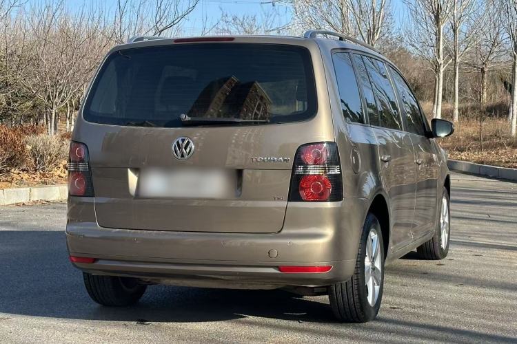 Used Volkswagen Touran 2015 1.4T DSG Comfort Edition 5 Seats Exterior 5