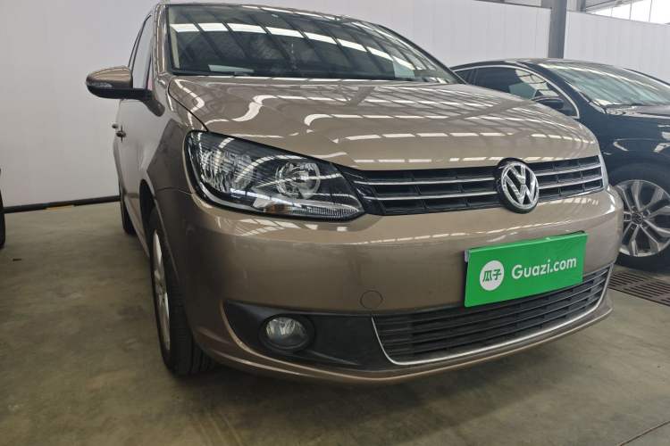 Used Volkswagen Touran 2015 1.4T DSG Comfort Edition 5 Seats Exterior 5