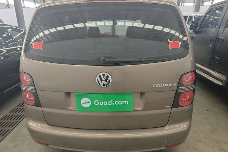 Used Volkswagen Touran 2015 1.4T DSG Comfort Edition 5 Seats Exterior 7