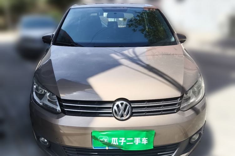Used Volkswagen Touran 2015 1.4T Manual Fashion Edition 5-Seater Front