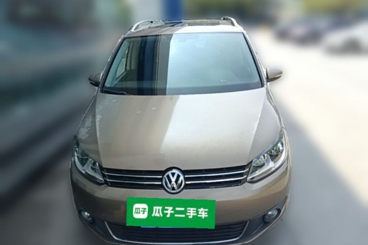 Used Volkswagen Touran 2015 1.4T DSG Comfort Edition 5 Seats Front