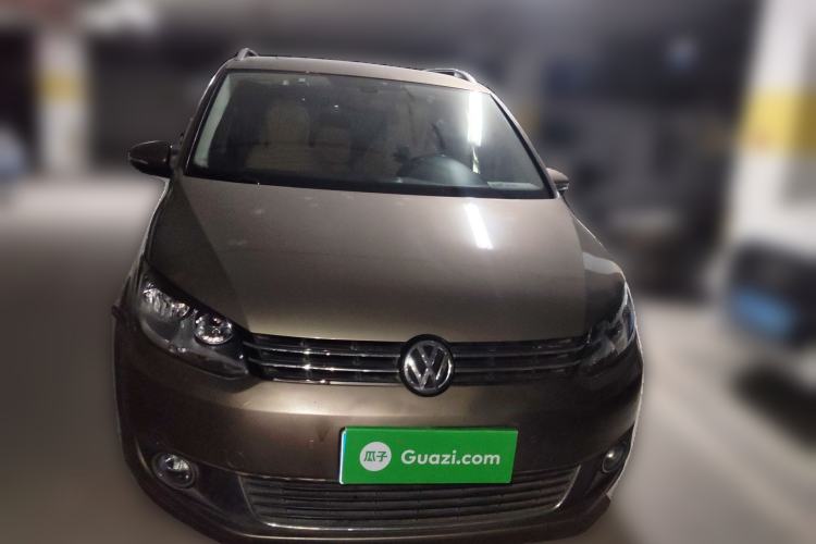 Used Volkswagen Touran 2015 1.4T DSG Luxury Edition 5-Seater Front