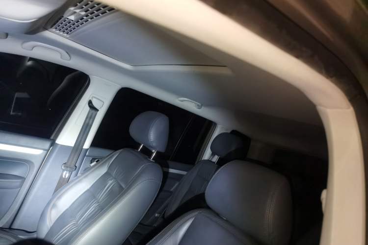 Used Volkswagen Touran 2015 1.4T DSG Comfort Edition 5 Seats Headliner