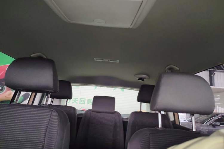 Used Volkswagen Touran 2015 1.4T Manual Fashion Edition 5-Seater Headliner