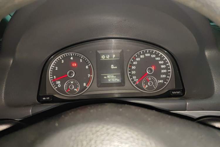 Used Volkswagen Touran 2015 1.4T DSG Comfort Edition 5 Seats Instrument Cluster