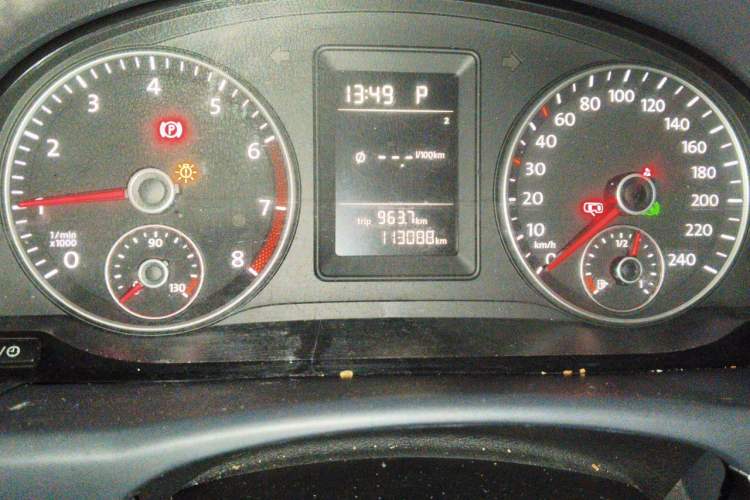 Used Volkswagen Touran 2015 1.4T DSG Comfort Edition 5 Seats Instrument Cluster