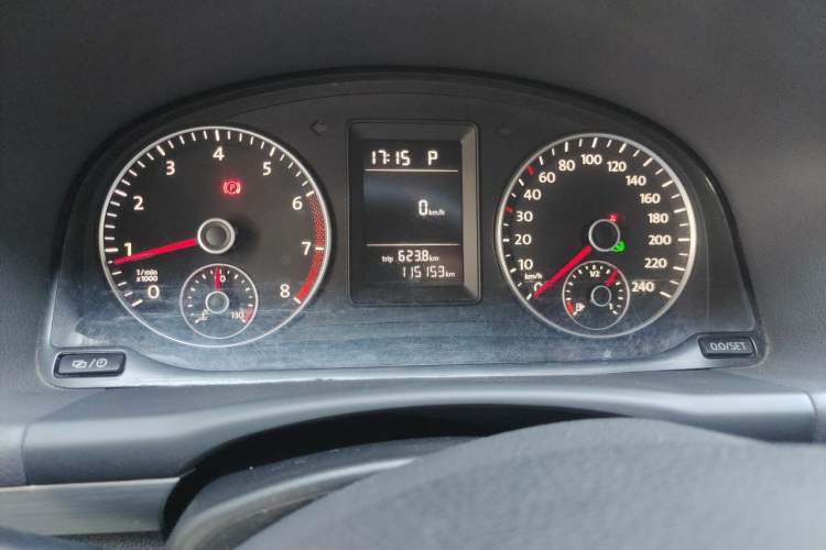 Used Volkswagen Touran 2015 1.4T DSG Comfort Edition 5 Seats Instrument Cluster