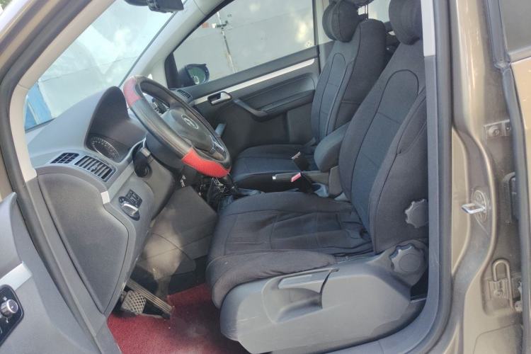 Used Volkswagen Touran 2015 1.4T DSG Comfort Edition 5 Seats Left Front Seat