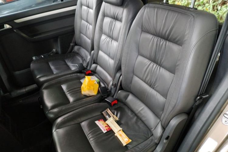 Used Volkswagen Touran 2015 1.4T DSG Comfort Edition 5 Seats Left Rear Seat